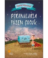 Piranalarla Yüzen Çocuk