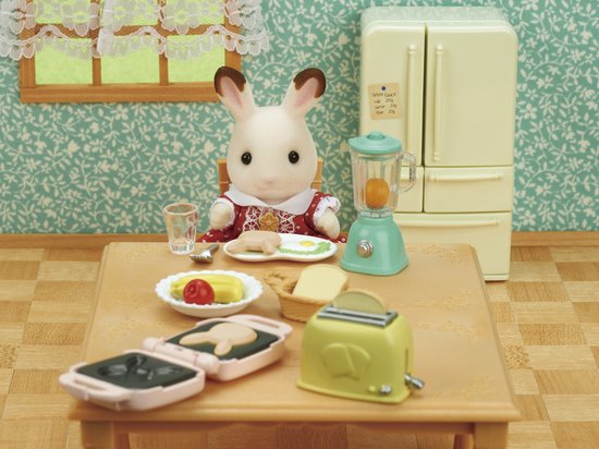 Le meuble de cuisine et accessoires Sylvanian Families