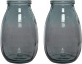 2x stuks grijze vazen/bloemenvaas van gerecycled glas 18 x 28 cm - Glazen vazen voor bloemen en boeketten