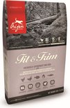 Orijen Fit & Trim hondenvoer zak (6 kg) met boslandschap en ingrediënten.