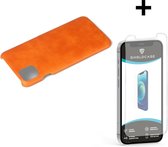 Shieldcase geschikt voor Apple iPhone 12 / 12 Pro - 6.1 inch vintage leren hoesje - oranje + glazen Screen Protector