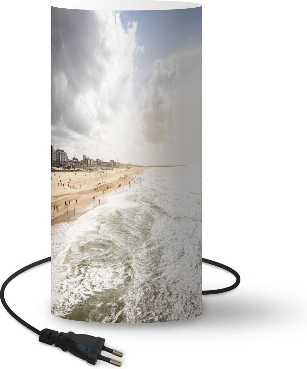 Lamp - Nachtlampje - Tafellamp slaapkamer - Zee - Zon - Nederland - 54 cm hoog - Ø24.8 cm - Inclusief LED lamp
