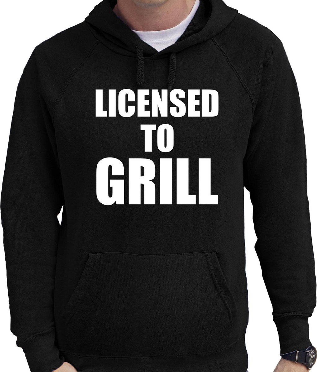 Licensed to grill bbq / barbecue hoodie zwart - cadeau sweater met capuchon voor heren - verjaardag / vaderdag kado S