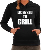 Licensed to grill bbq / barbecue hoodie zwart - cadeau sweater met capuchon voor dames - verjaardag / moederdag kado S