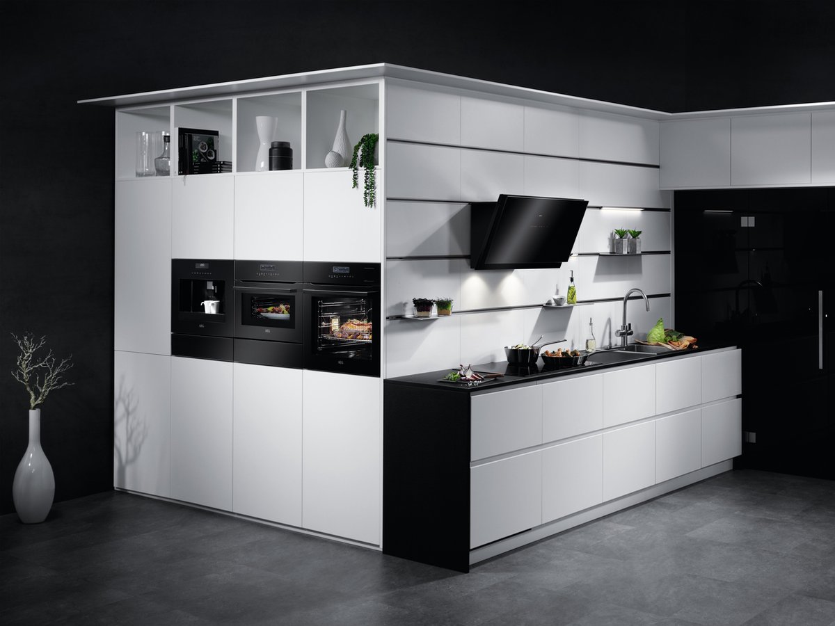 AEG KKE884500B | bol.com