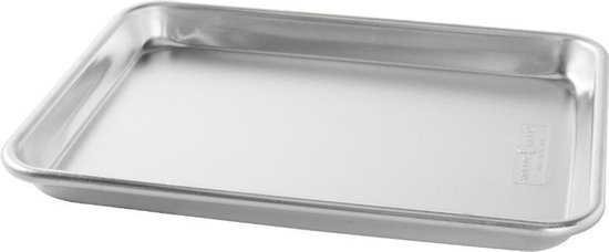 Nordic Ware Baking Sheet Prism 33 x 24 cm - quarter sheet