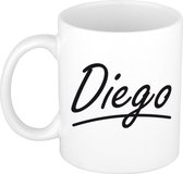 Diego naam cadeau mok / beker met sierlijke letters - Cadeau collega/ vaderdag/ verjaardag of persoonlijke voornaam mok werknemers