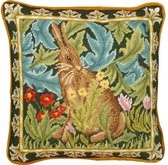 Bothy Threads William Morris Woodland Hare Tapestry Kruissteekkussen pakket TAC11