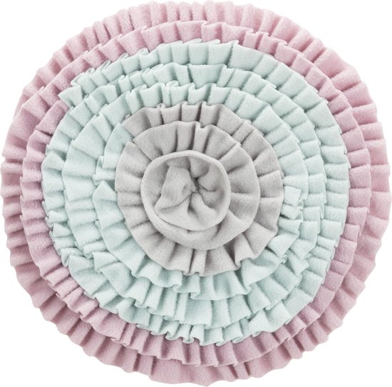 Ronde snuffelmat van bovenaf gezien, met roze, lichtgroene en grijze ruches.