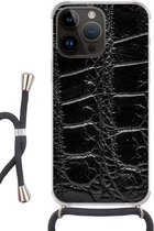 Geschikt voorApple Iphone 14 Pro - Crossbody Case - Dierenprint - Krokodillen - Leer - Siliconen - Crossbody - Backcover met Koord - Telefoonhoesje met koord - Hoesje met touw