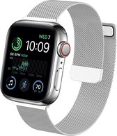 Bandje geschikt voor Apple Watch 41 mm / 40 mm Series 8 / SE 2022 - Zilver Milanese Band