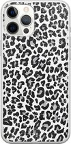 Casimoda® hoesje - Geschikt voor iPhone 12 Pro Max - Luipaard Grijs - Siliconen/TPU telefoonhoesje - Backcover - Luipaardprint - Grijs