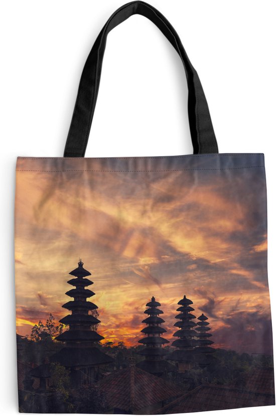 MuchoWow® Schoudertas - Strandtas - Big Shopper - Boodschappentas - Pura Besakih Tempel op Bali tijdens de zonsondergang - 40x40 cm - Katoenen tas