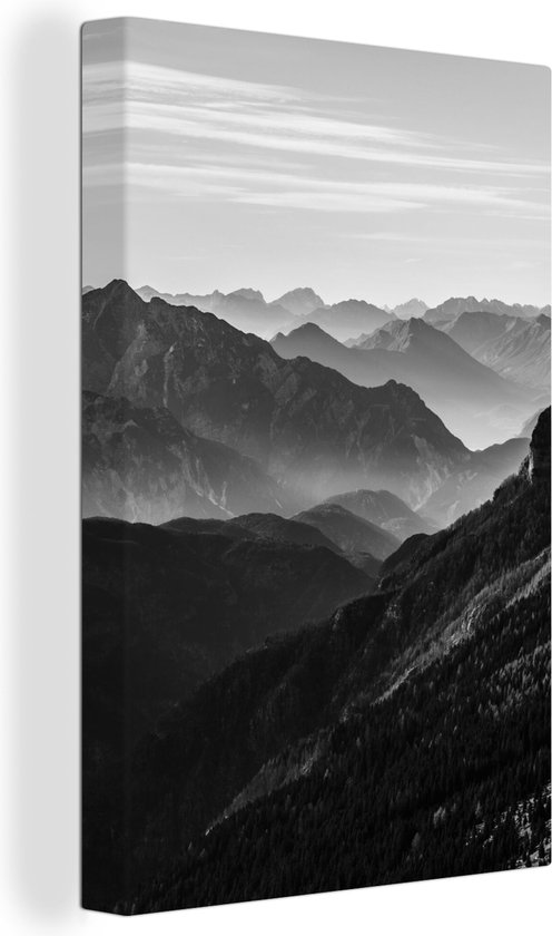 Canvas schilderij 90x140 cm - Wanddecoratie Bergen - Natuur - Mist - Muurdecoratie woonkamer - Slaapkamer decoratie - Kamer accessoires - Schilderijen
