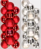 32x stuks kunststof kerstballen mix van rood en zilver 4 cm - Kerstversiering