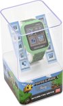 Groen Minecraft smartwatch in verpakking. Het scherm toont diverse apps zoals camera, video en spellen.