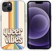 iMoshion Hoesje Geschikt voor iPhone 13 Hoesje Siliconen - iMoshion Design hoesje - Meerkleurig / Queer Vibes