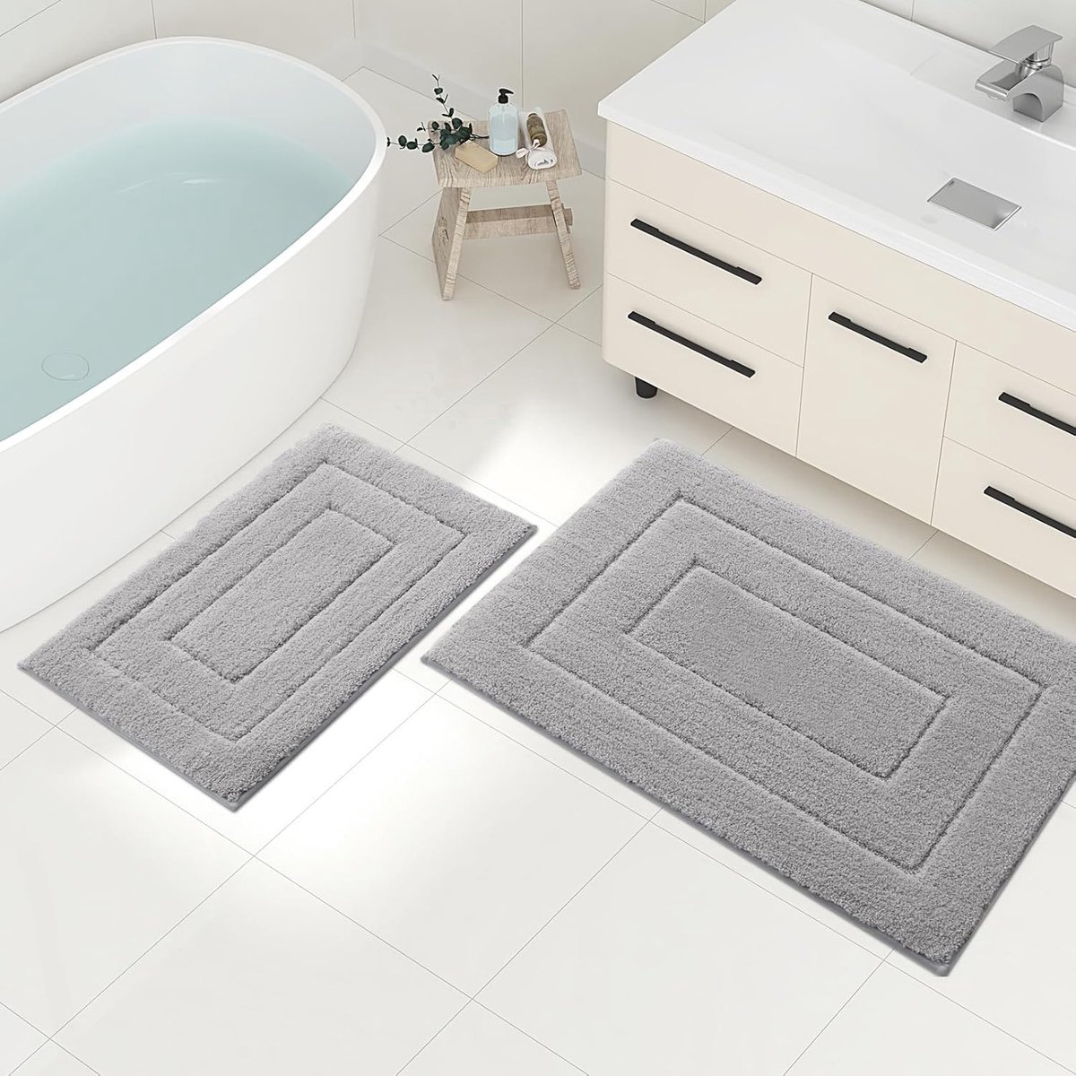 Microvezel Badkamertapijt Set, 2-Delig, Antislip, Wasbaar, Zachte Waterabsorberende Badmat Voor Badkamer, 40 x 60 cm + 50 x 76 cm, Grijs