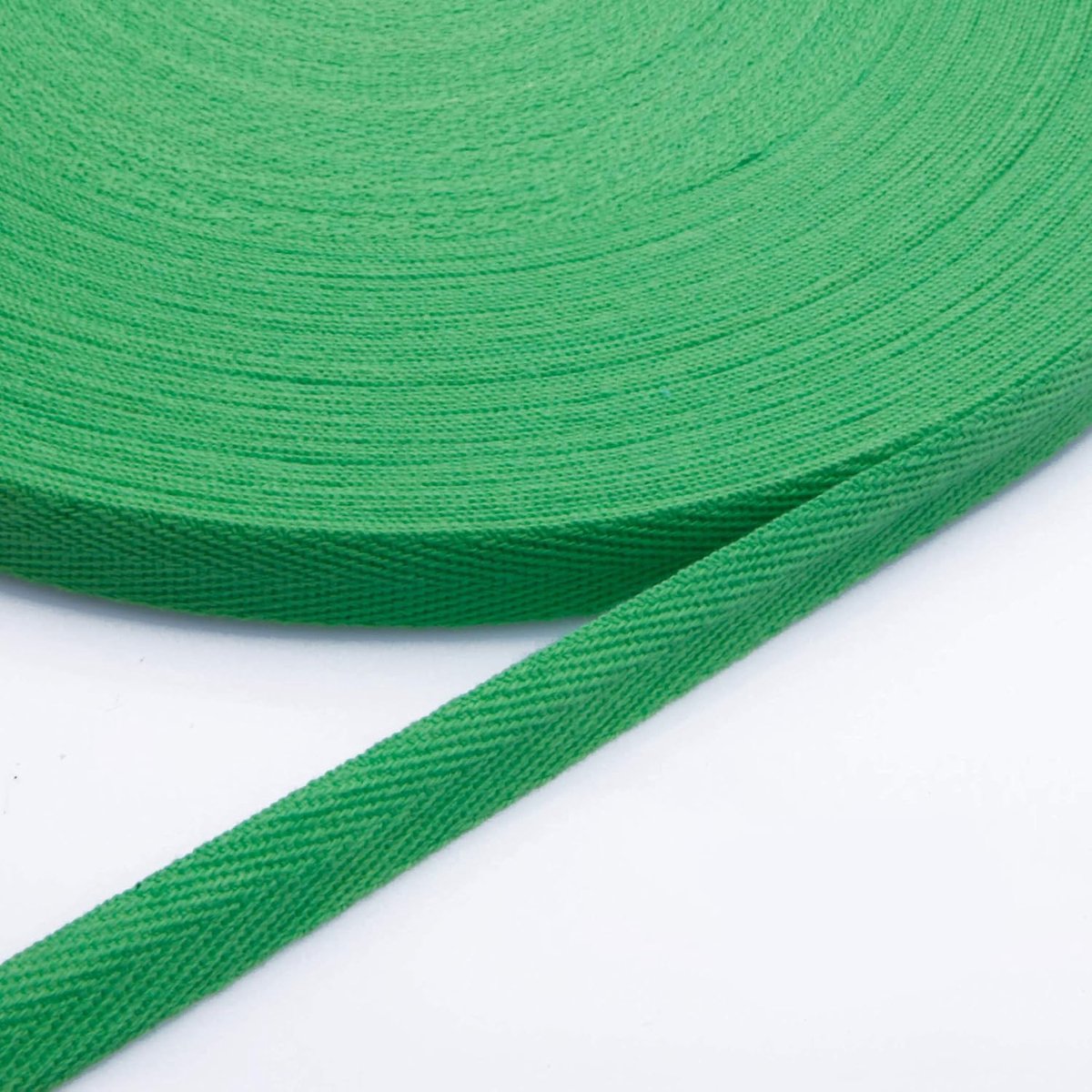 45 m/rol 20 mm katoenen band keperbinding biasband groen