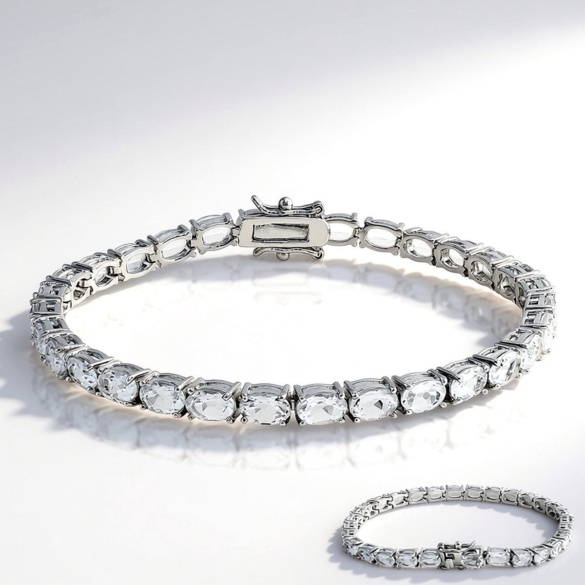 Cavill - Zilveren Armband - 925 Sterling Zilver Gerhodineerd - Witte Ovale Topaas 14,8 ct - Luxe 19 cm - Elegante Dames Armband Met Edelstenen