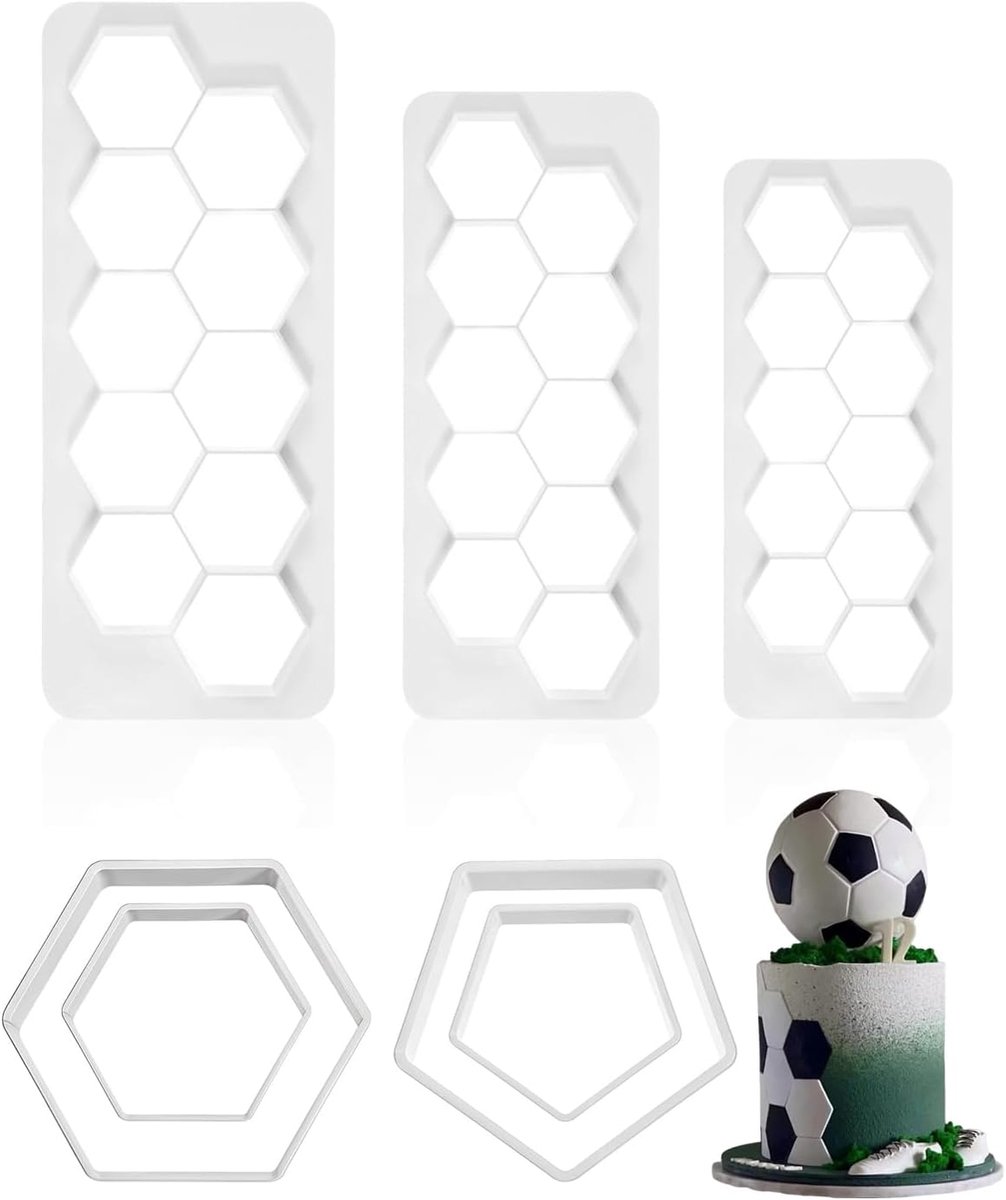 Set van 7 uitsteekvormen voor voetbal, 7 unieke zeshoekige designs, eenvoudig indrukken en loslaten van deeg, ideaal - ShopVlot
