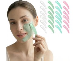20Pcs Mini Disposable Makeup Spatulas, Curved Plastic Cosmetic Scoops Disposable Beauty Scoop Spatula for Mask & Cream - ShopVlot