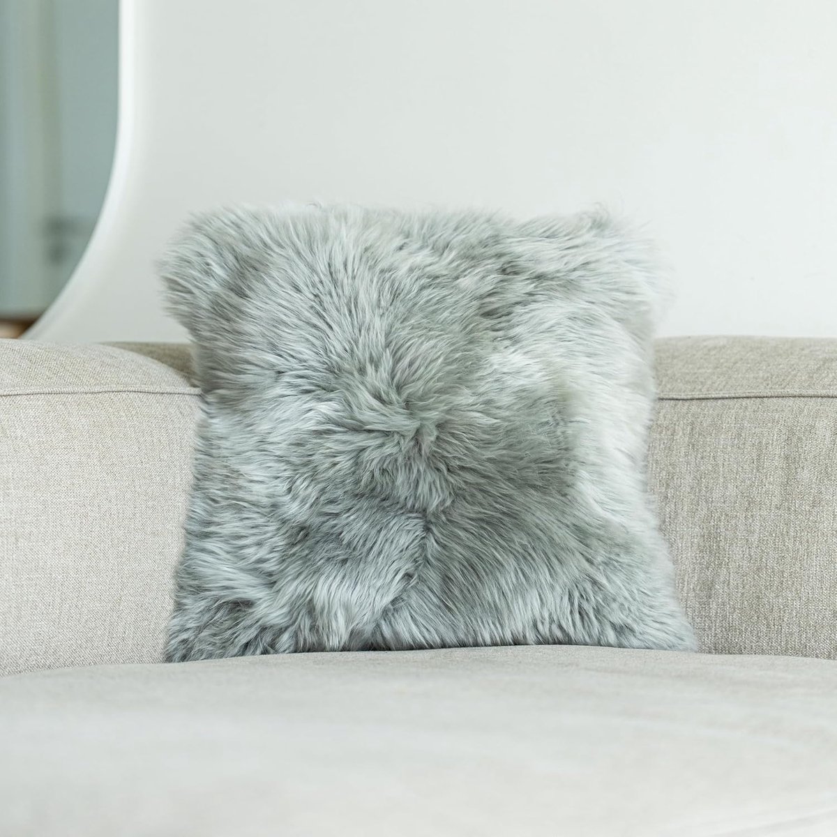 Nordic Sheep Sheepskin Cushion Covers 40x40cm - Durable New Zealand Long Hair for Scandinavian Style - ShopVlot