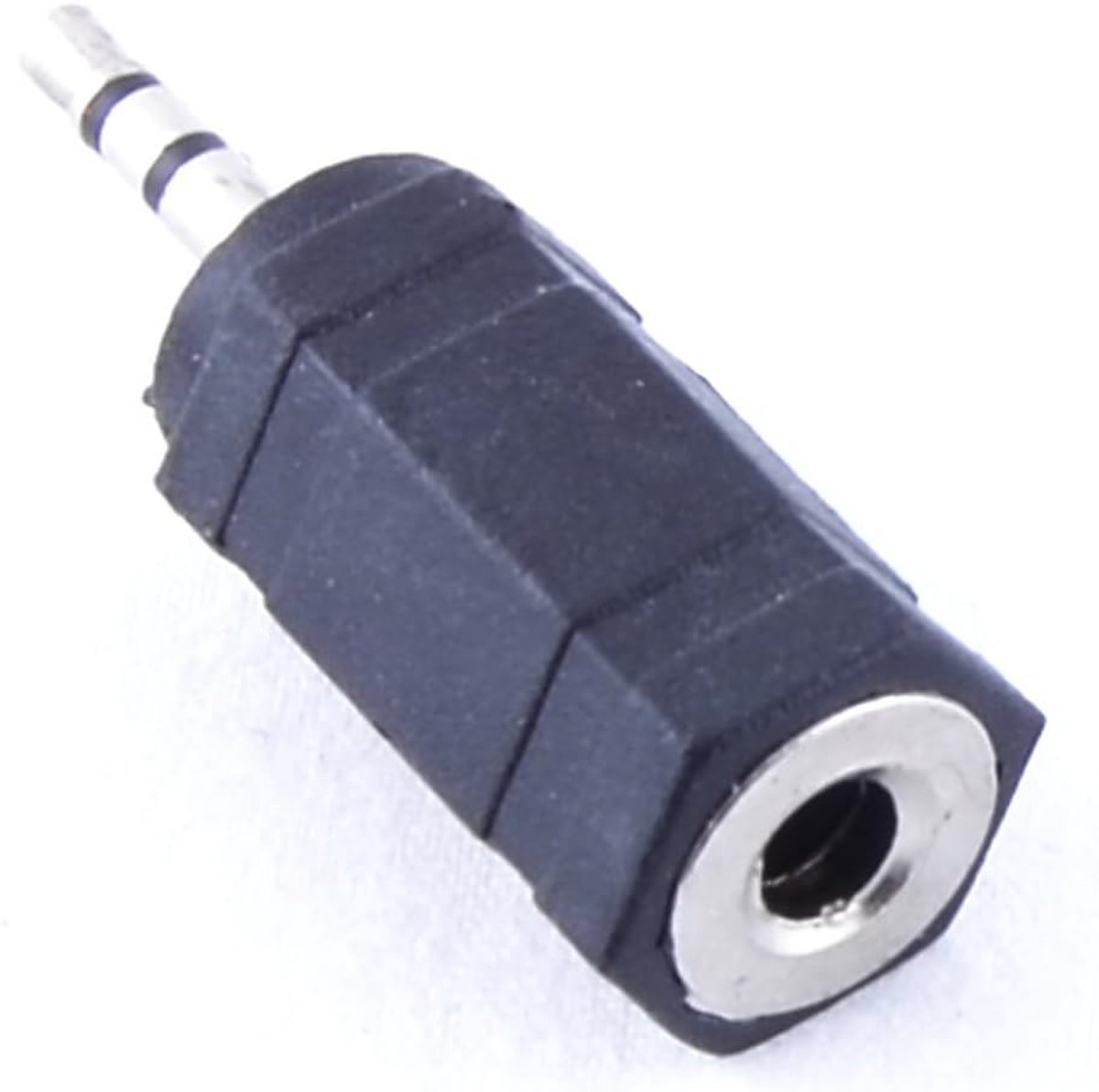 Mini Jack Adapter - Kleine naar Grote Plug - Koptelefoon Aansluiten - Stereo Converter - 2.5mm naar 3.5mm - Zwart