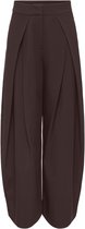 Bruine barrel leg broek met wijde pijpen en plooien aan de voorkant, met een hoge taille.