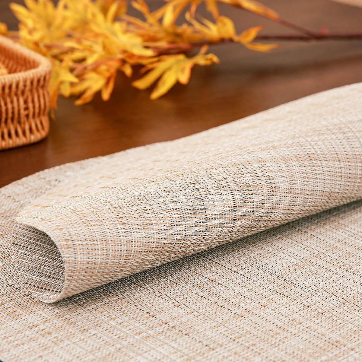 Washable Placemats, Heat Resistant PVC Placemats for Kitchen Table Non-slip Breakfast Boards Round, Diameter 15 in. - ShopVlot