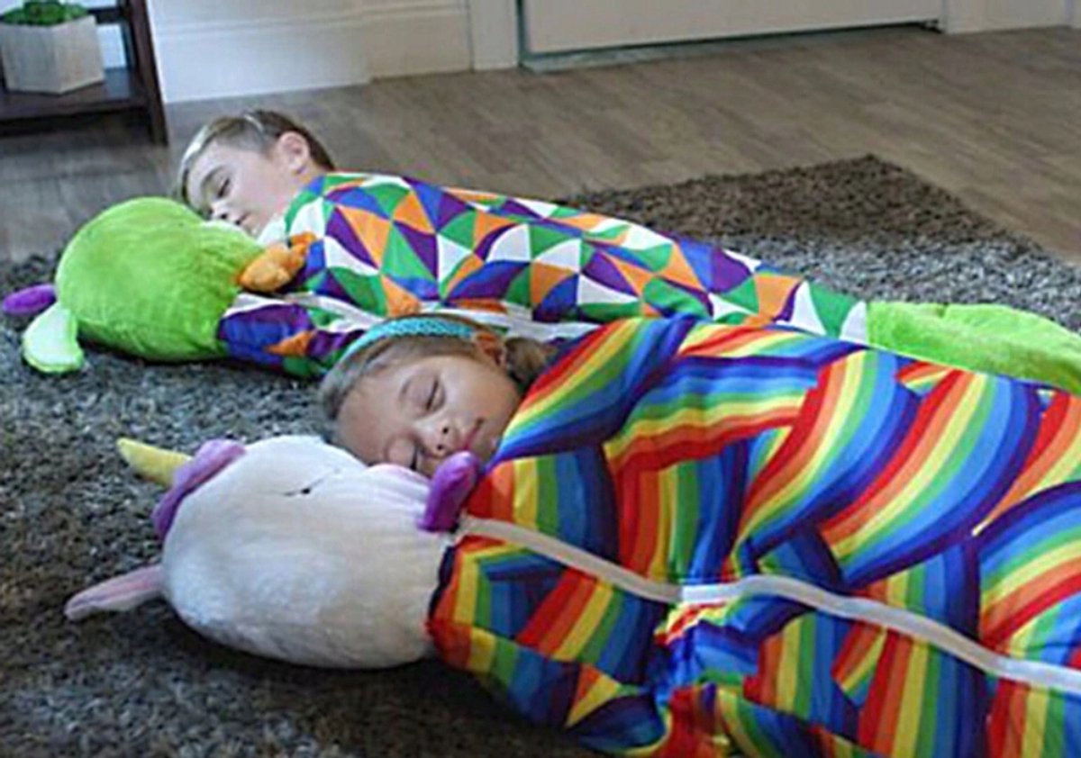 2-in-1 Kinder Slaapzak & Kussen - Zacht en Comfortabel