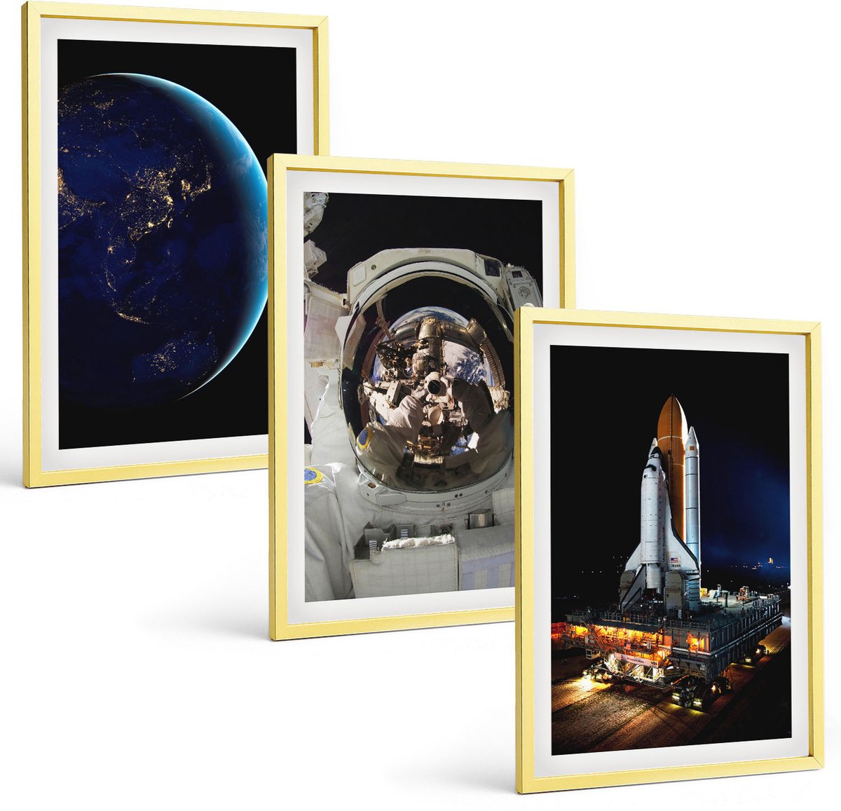 TULUP 4-Delige Schilderij Set - Ruimtebeelden met de aarde, astronaut en raket - 40 x 60 cm - Decoratieve Muurdecoratie - Slaapkamer Gouden lijst