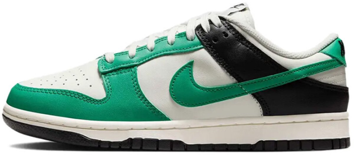 Nike Dunk Low- Sneakers Dames- Maat 40.5