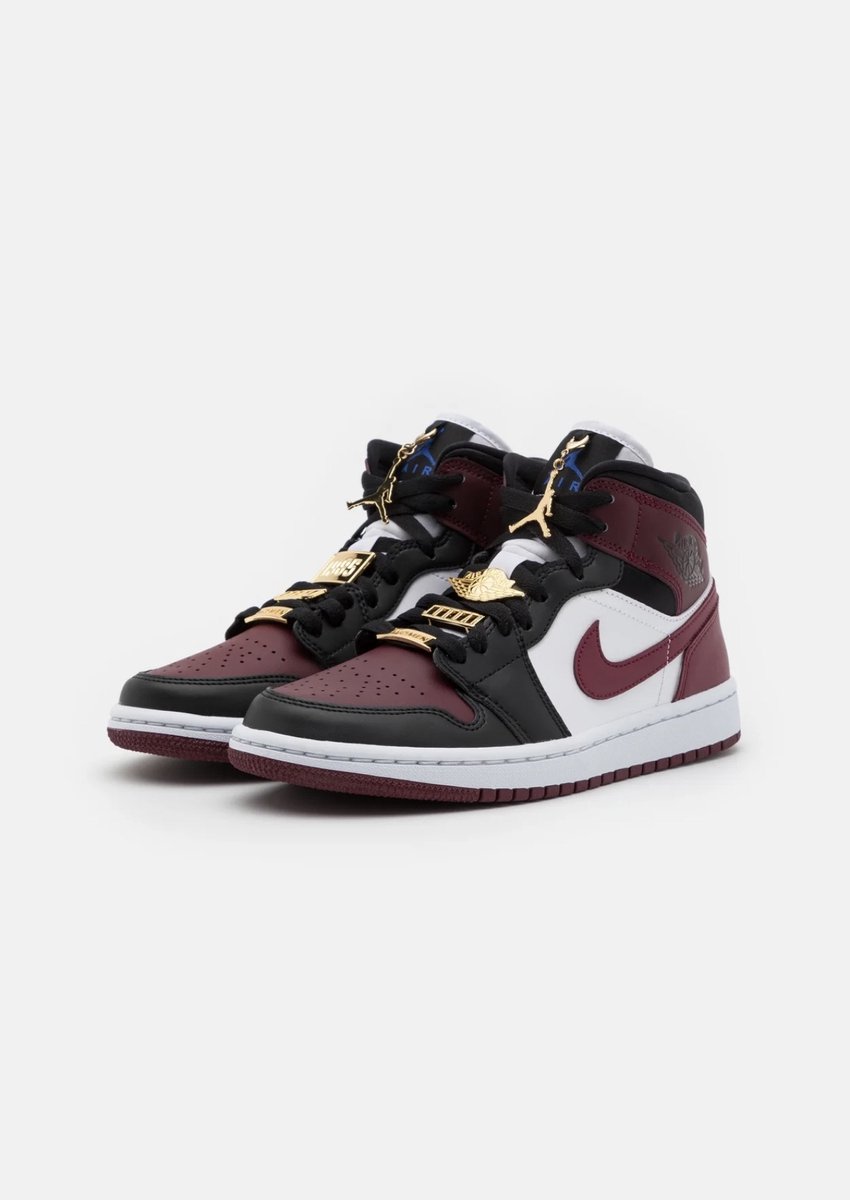 Air Jordan 1 Mid Zwart