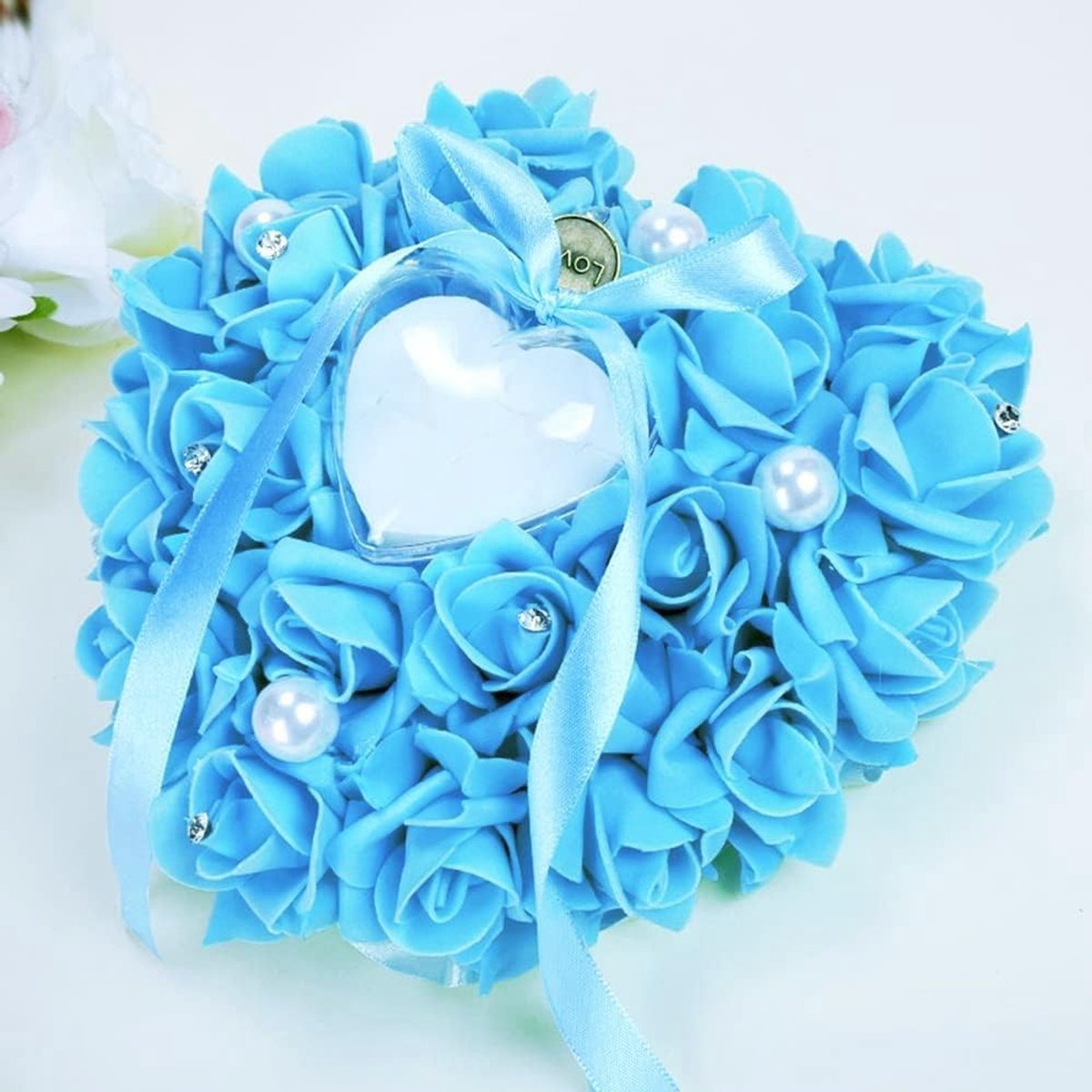 Romantische Ringkussen met Rozen en Strik voor Trouwringen, 18 x 17 cm, Lichtblauw, Perfect voor Huwelijk en Verloving, Luxe met Strass en Hartvormige Doos