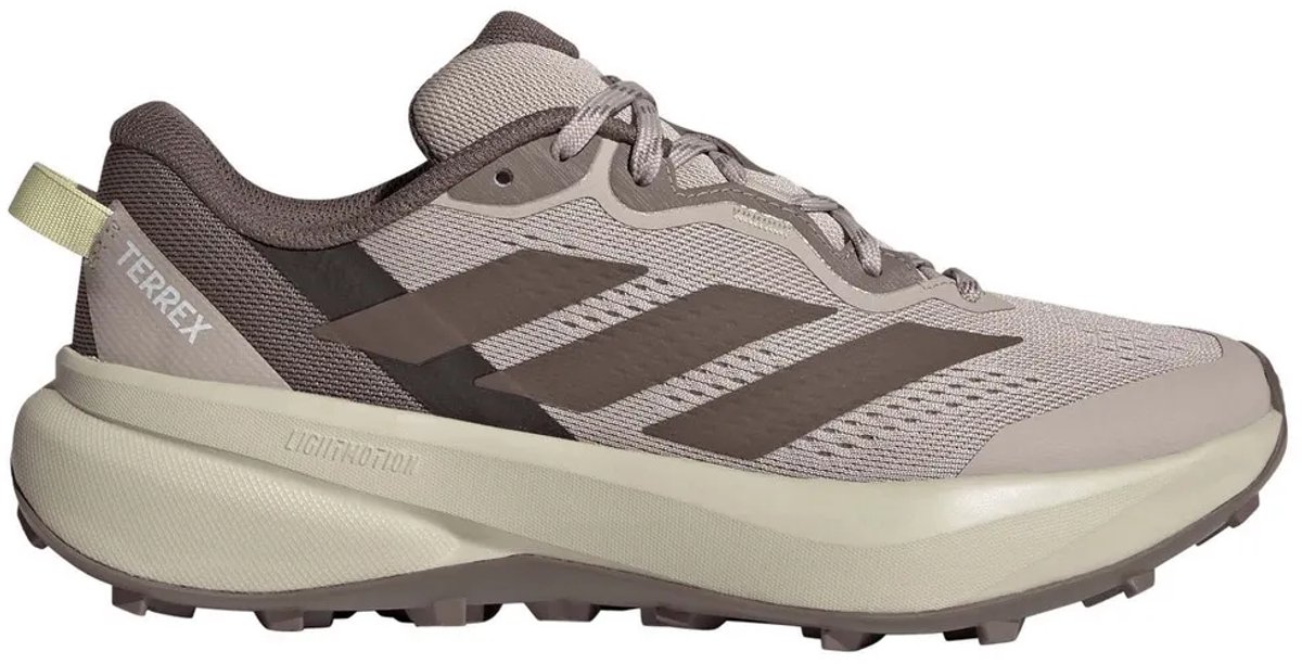 Adidas Terrex Tracefinder Plus Trailschoenen 2/3 Man Wonder Taupe / Earth Strata / Aurora Coffee