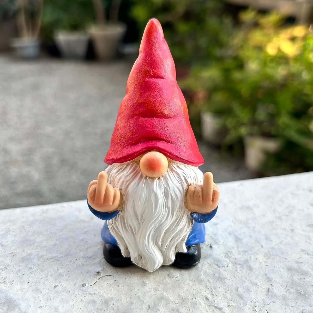 Dwerg, die de vinger maakt, decoratie voor de tuin, buiten, figuren, terras, decoratie, huis, tuin, decoratie, standbeelden, ornamenten voor tuin, hars, geschenken, liefhebbers
