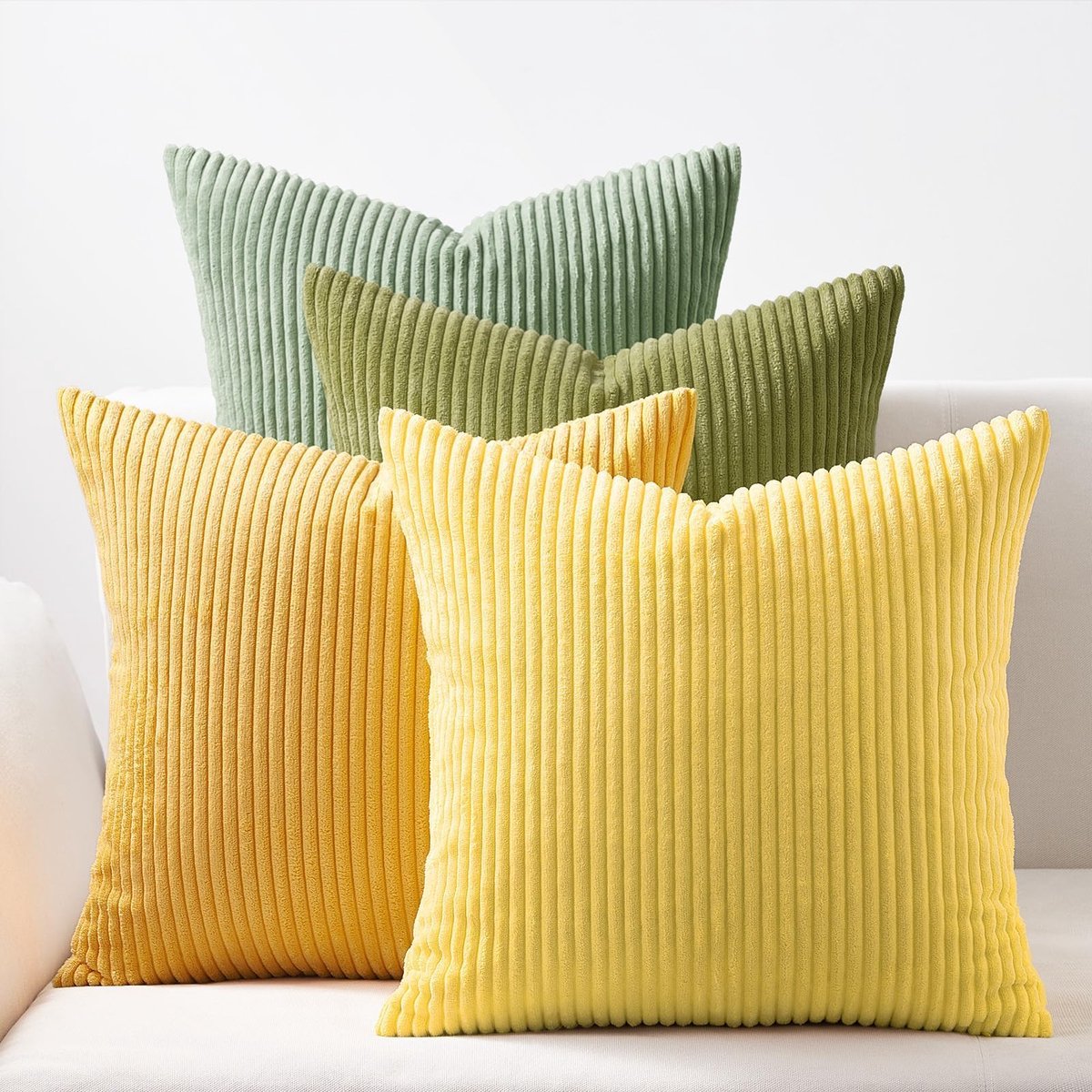 Pluizige Corduroy Sierkussensloop - Gestreept met Kleurverloop - Voor Bank, Slaapkamer en Woonkamer - Geelgroen - 40x40 cm - 4-delige set
