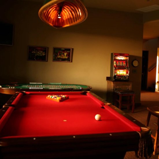 Generic Pooltafel Vilt Vervangingsset, Premium Stoffen Hoes Voor Snookerbiljarttafels, Duurzaam Binnensportspel Met 6 Bonusbodemdoek,D,2.8M/9ft van generic — afbeelding 3