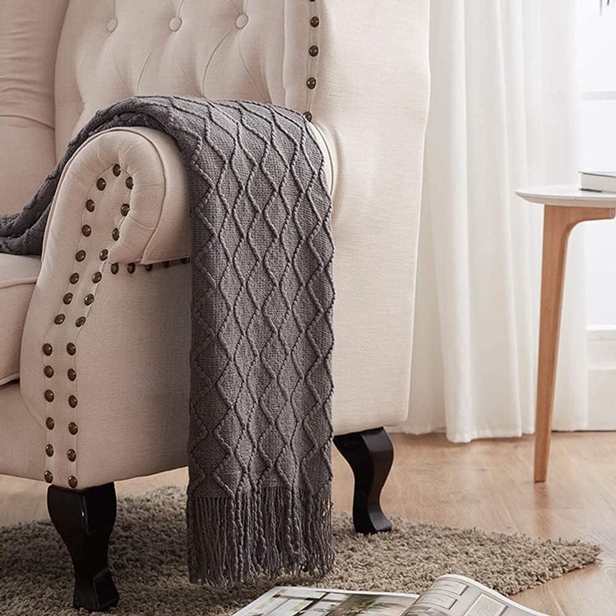 SnelShoppen - Sofa Dekentje, Knuffeldeken, Gebreid Klein Dekbed, Zachte Wol Dekens, Woondekentje met Franje, Slaapdeken, 127 x 230 cm, Grijs voor Bank