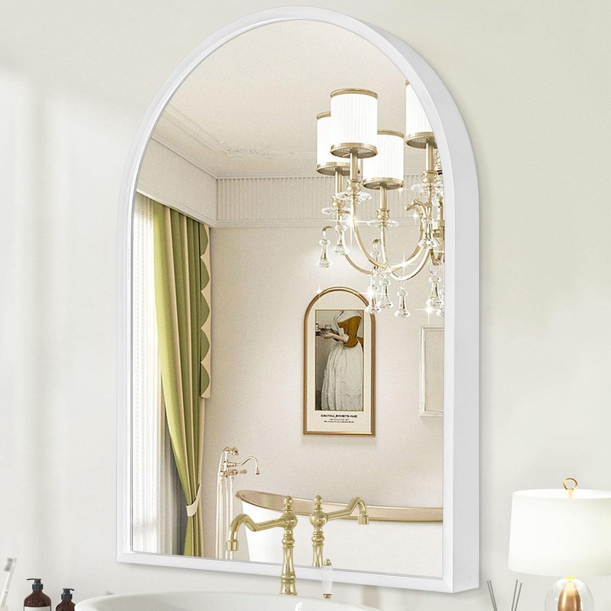 SnelShoppen - Boogvormige Wandspiegel voor Badkamer, Witte Metaal Gegronde Spiegel, Gebogen Metaal Wandspiegel, Make-up Spiegel voor Slaapkamer, Entre