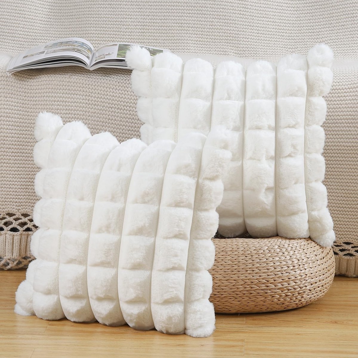 Omgoods - Set van 2 Pluche Kussenslopen met Faux Wol Ontwerp