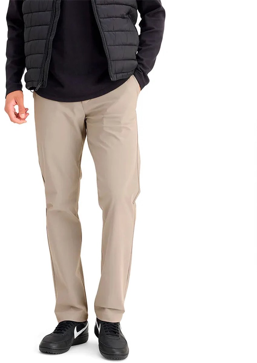 Dockers Go Airweave Slim Chino Broek Beige 28 / 32 Man
