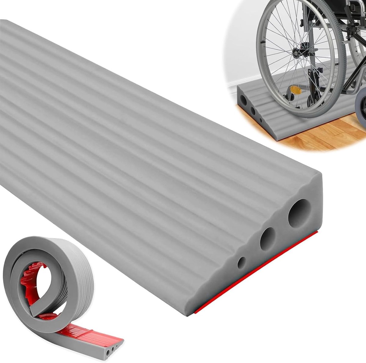 Duurzame PVC Oprit voor Rolstoel, Kinderwagen en E-Scooter met Antislip Oppervlak (100 x 6.5 x 2.5 cm)
