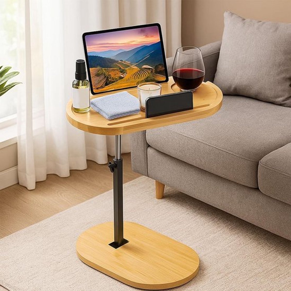 C-vormige Bijzettafel, 360° Draaibaar en Hoogte Verstelbaar, Ideaal voor Smalle Ruimtes, Modern Design in Hout en Metaal voor Woonkamer en Slaapkamer