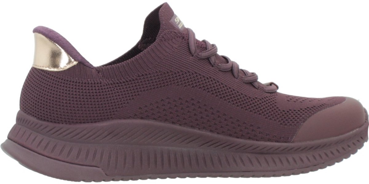 Skechers Dames BOBS Squad 4 Dire Step Slip Ins Sneakers Burgundy