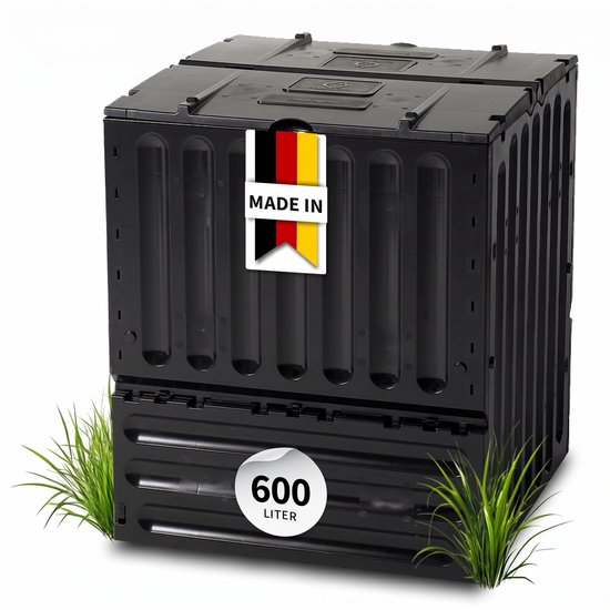 Composteur noir de 600 litres avec un drapeau "Made in Germany".