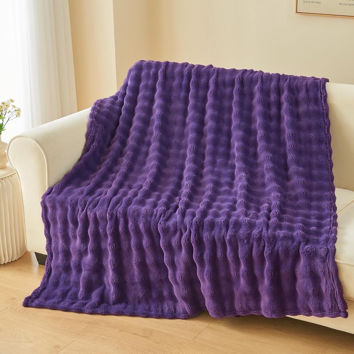 Super Warme Fleece Deken, Luxe Neppels Deken, Comfortabele Bubble Stijl, Ultra Zacht en Fluffy, Paars, 127 x 152 cm, Ideaal voor Koudere Avonden en Thuisgebruik
