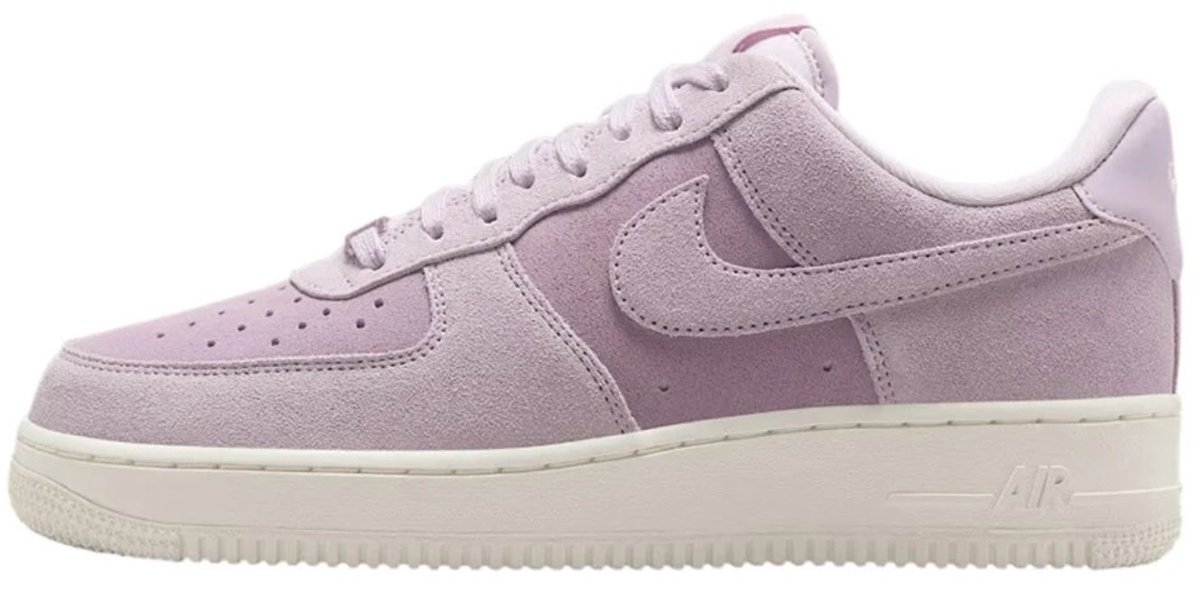 W NIKE AIR FORCE 1 ’07 Wit