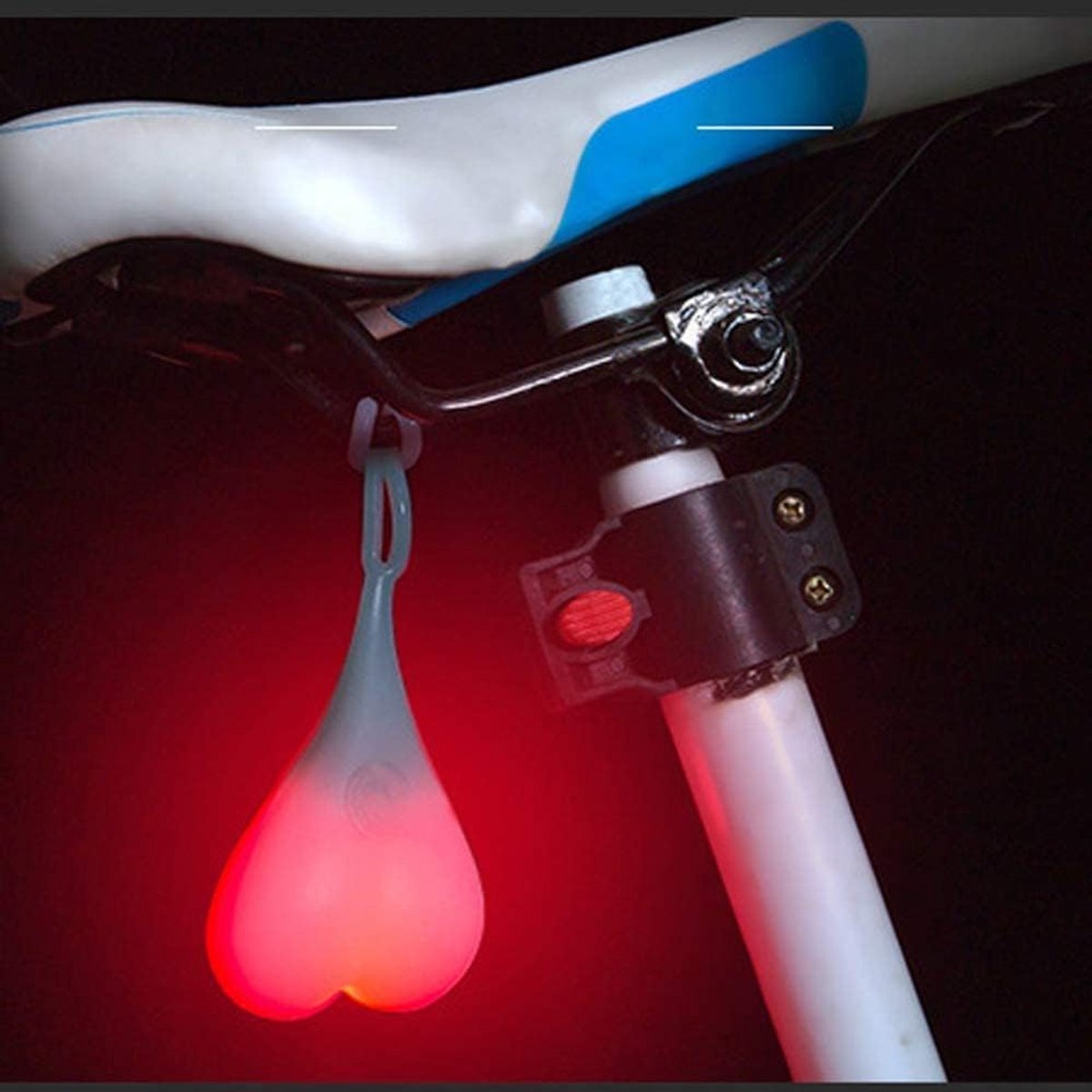 SnelShoppen - Fiets Achterlichten, TOTMOX Hart Waarschuwingslichten, LED Nachtlamp, Waterproof, Rood, 3 Modus, Flexibel, Veilig Fietsen in de Nacht